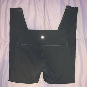 Lululemon wunder unders